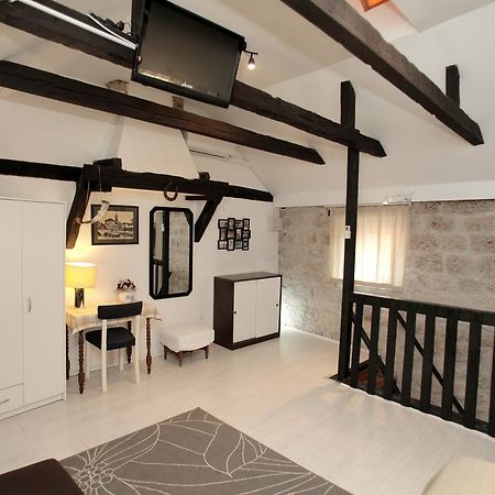 Apartment Tragurium Trogir Eksteriør bilde